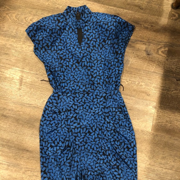 Vintage Dresses & Skirts - Vintage Blue on Black Trumpet Style Dress